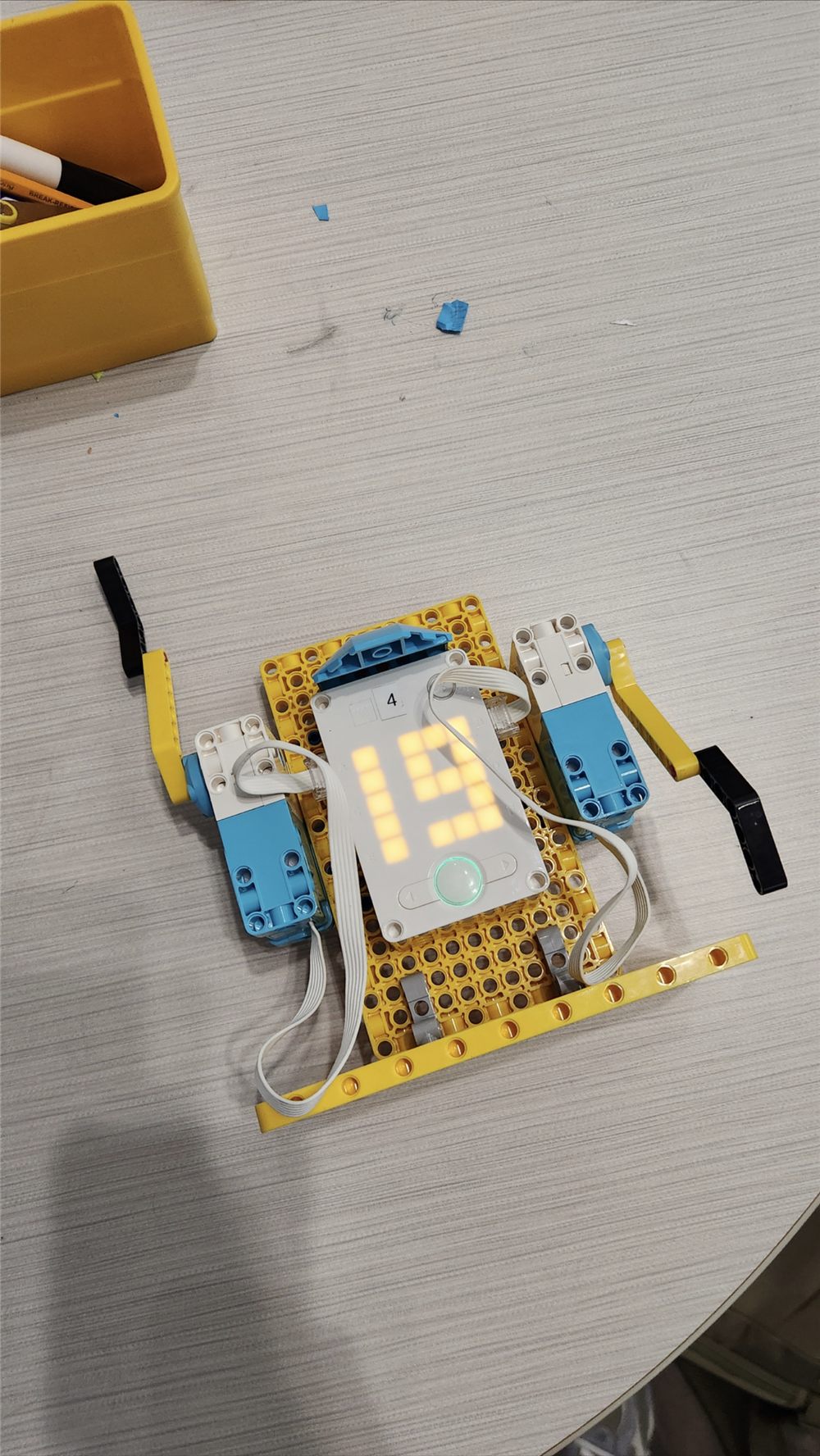 The dancing robot built at Tufts